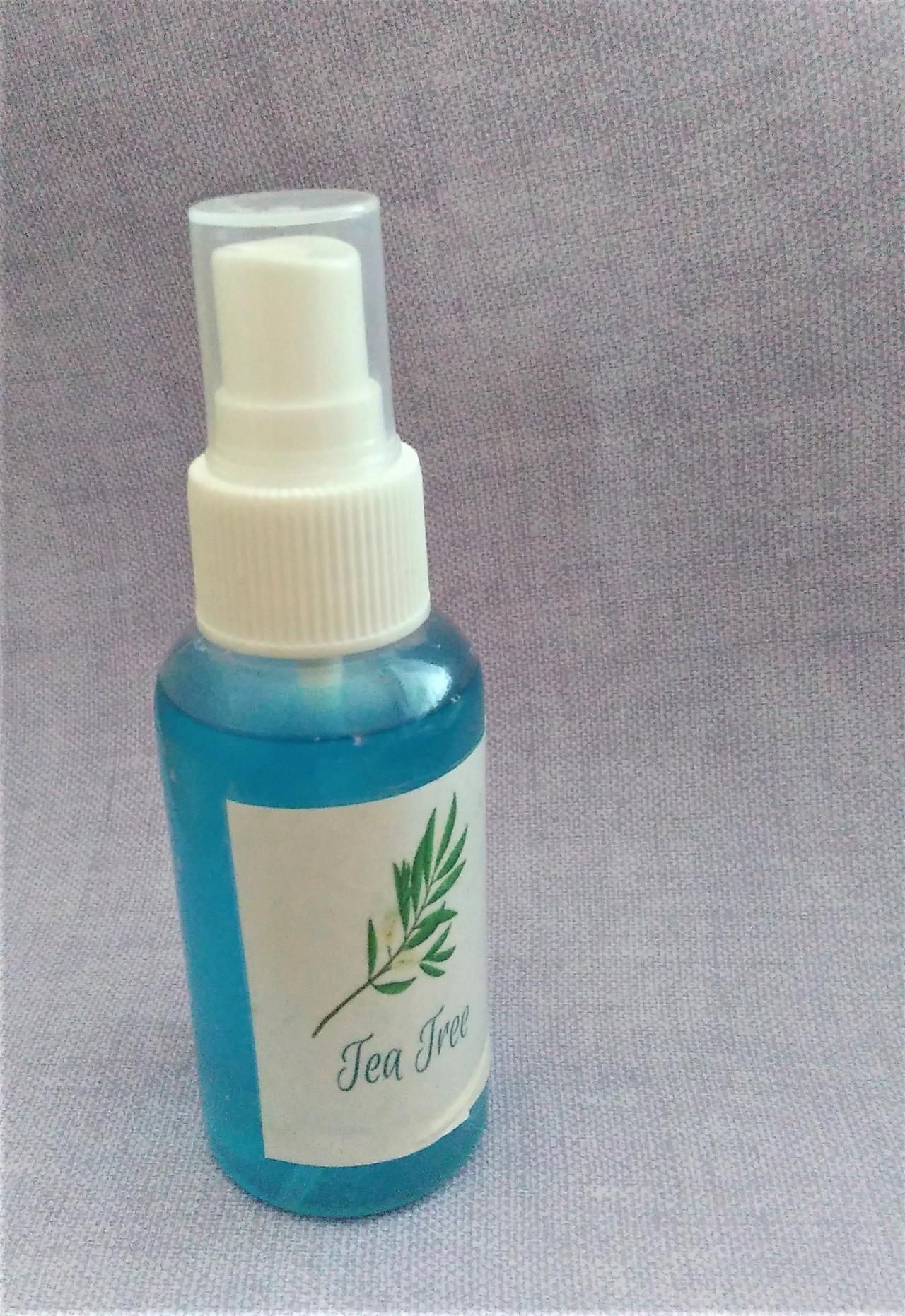 Tea Tree Face Astringent on Luulla
